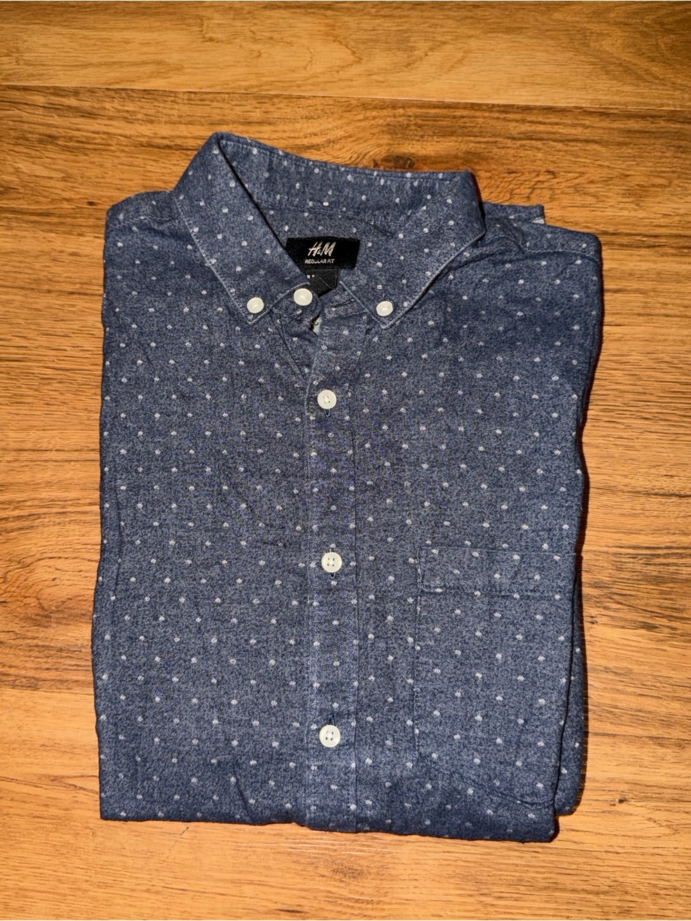 H&M Men's Navy Blue Dot-Pattern Button-Down Shirt
